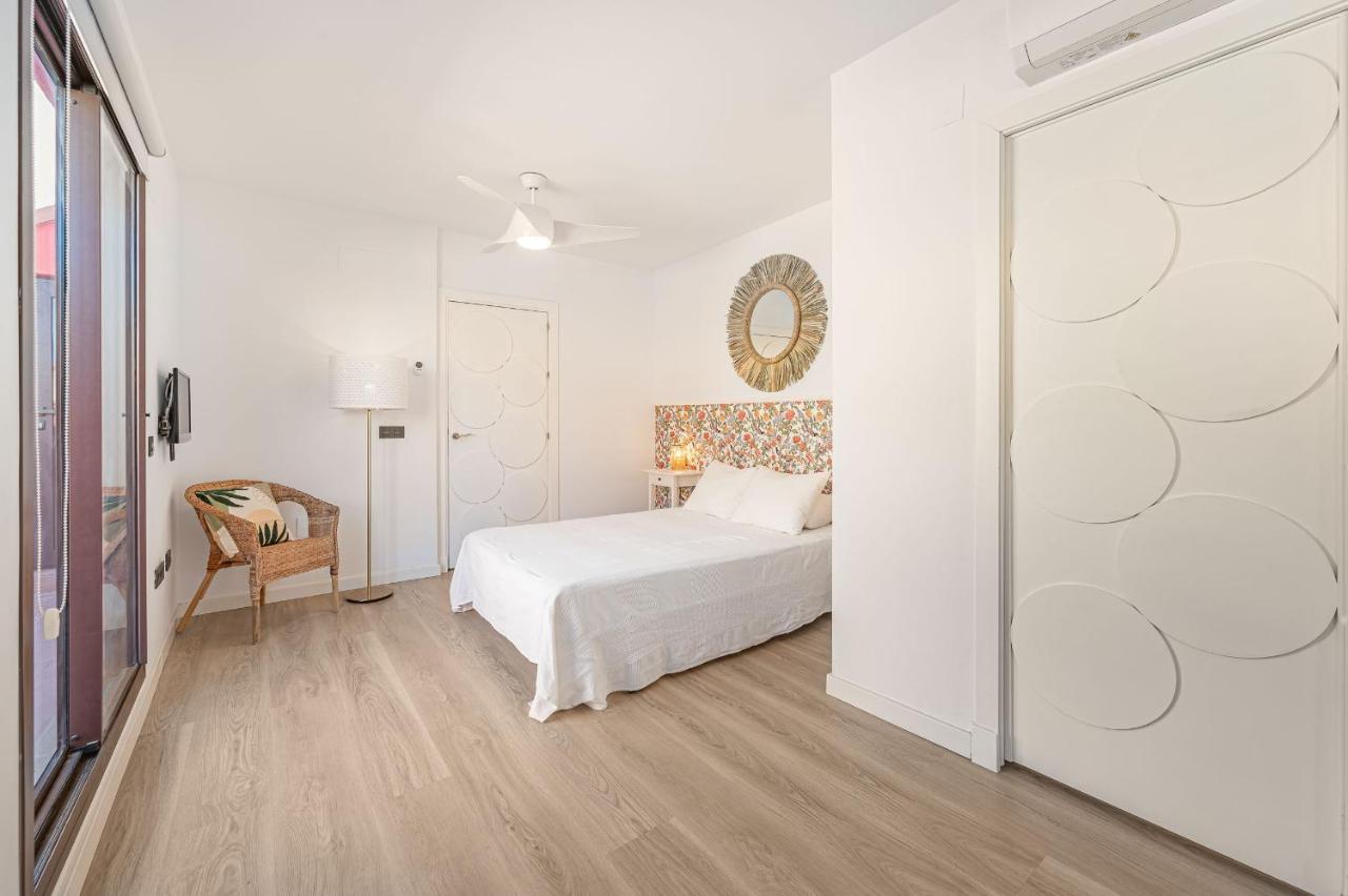 Dona Elvira. Las Terrazas Málaga Extérieur photo